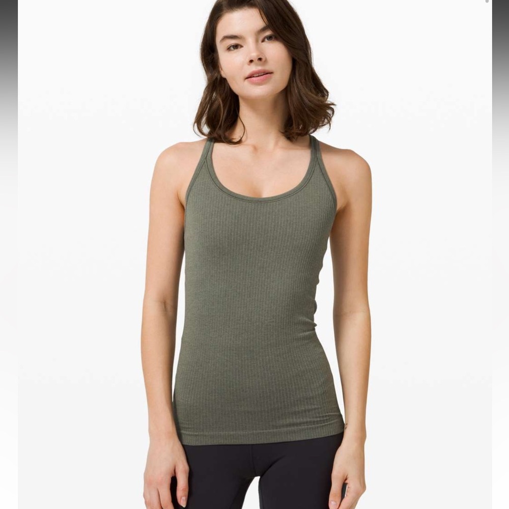 💯% AUTHENTIC NWT LULULEMON EBB TO STREET TANK SAGE GREY SZ10